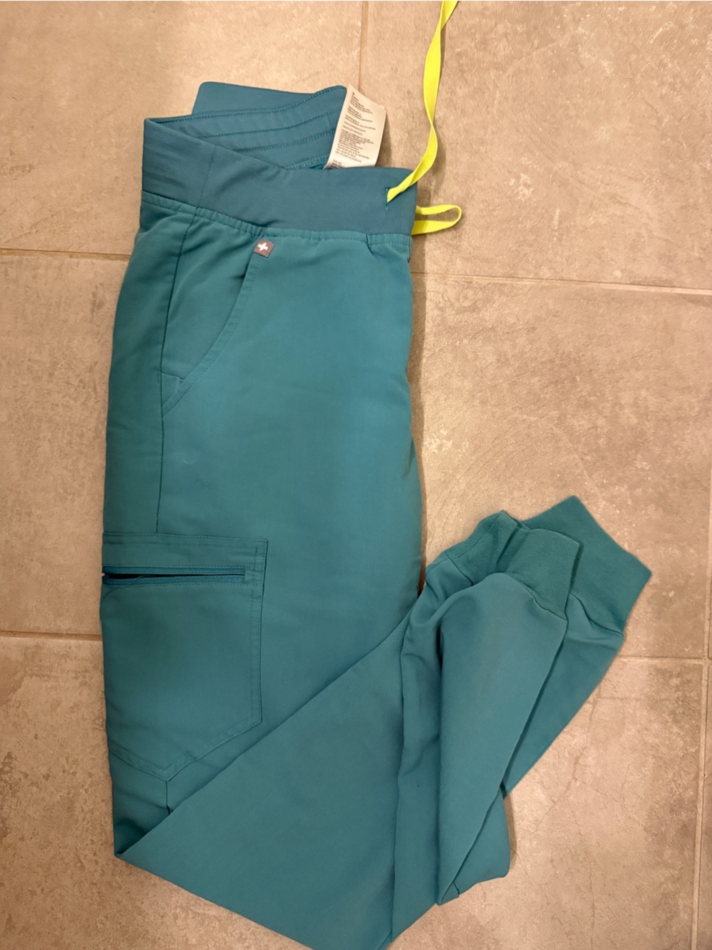 FIGS Scrub Pants - Zamora
